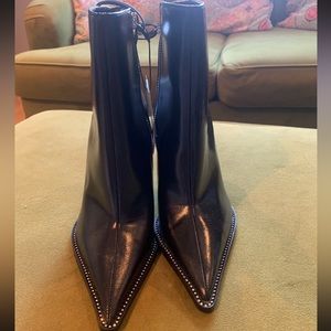 Zara black faux leather point toe booties size 6.5